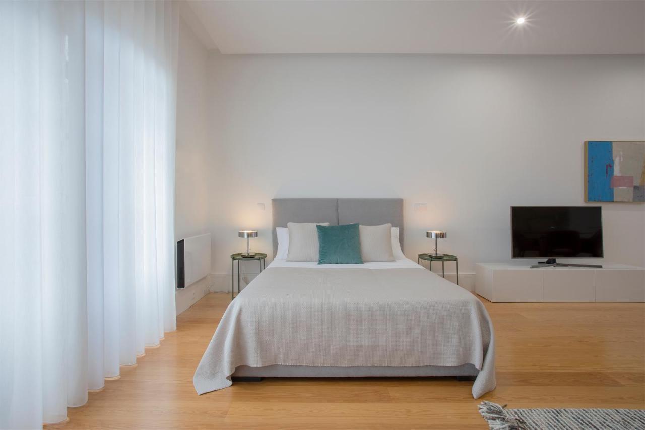 Liiiving In | Downtown Luxury Porto