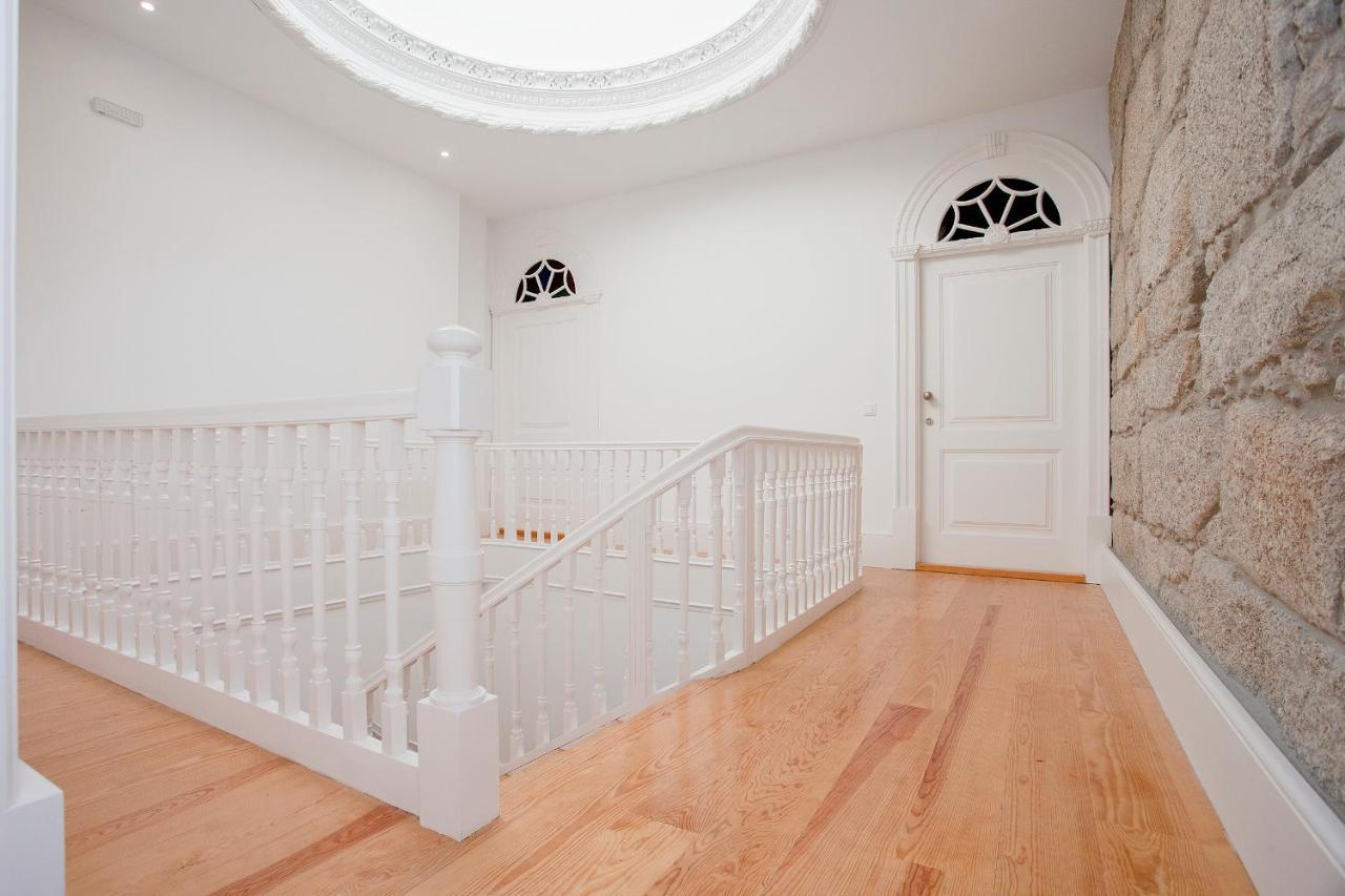 Liiiving In | Downtown Luxury Apartamento Oporto